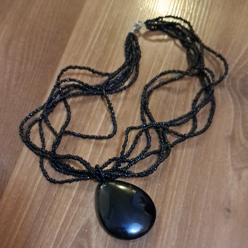 Chic Black Beaded Necklace